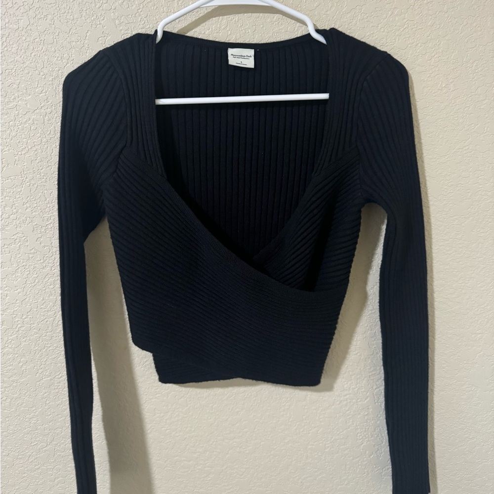 Abercrombie long sleeve top